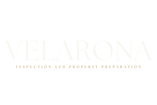 VELARONA logo